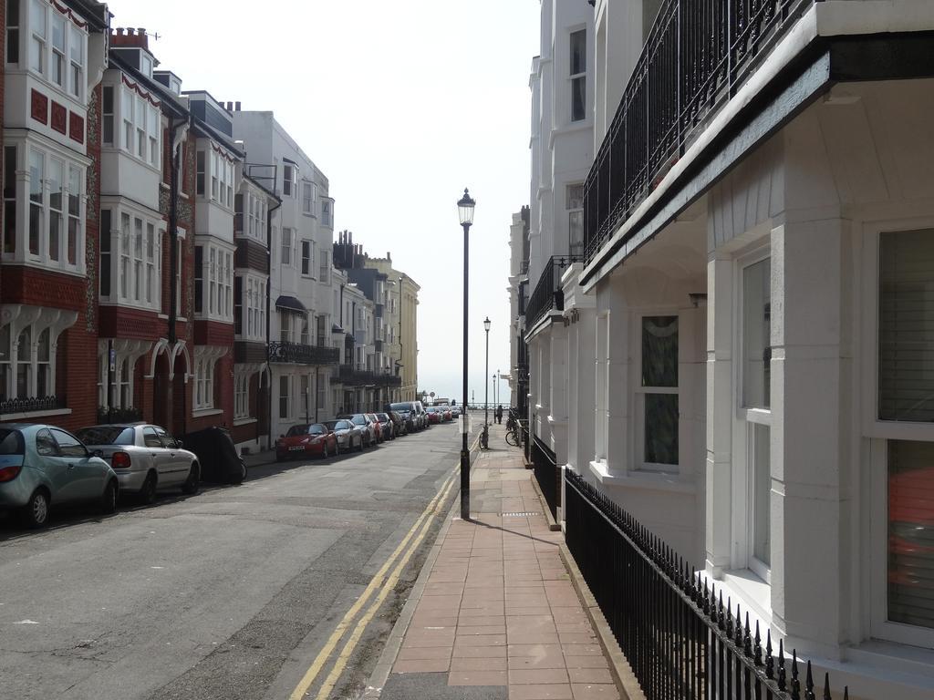 Burlington Beach Apartments Hove Chambre photo