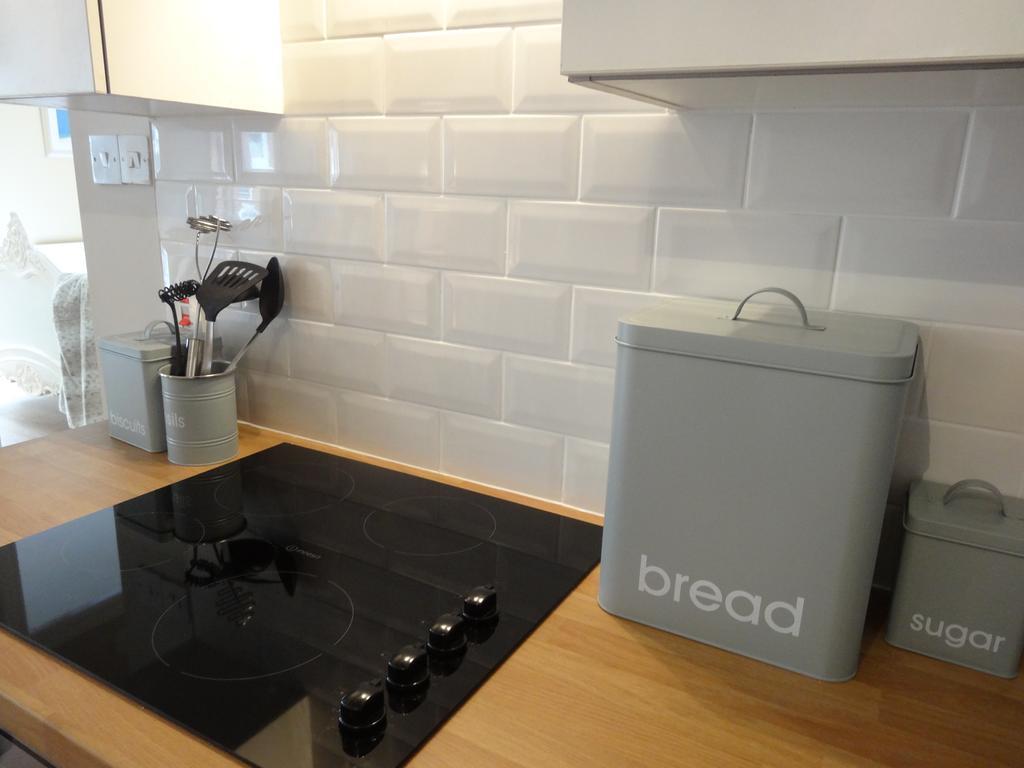 Burlington Beach Apartments Hove Extérieur photo