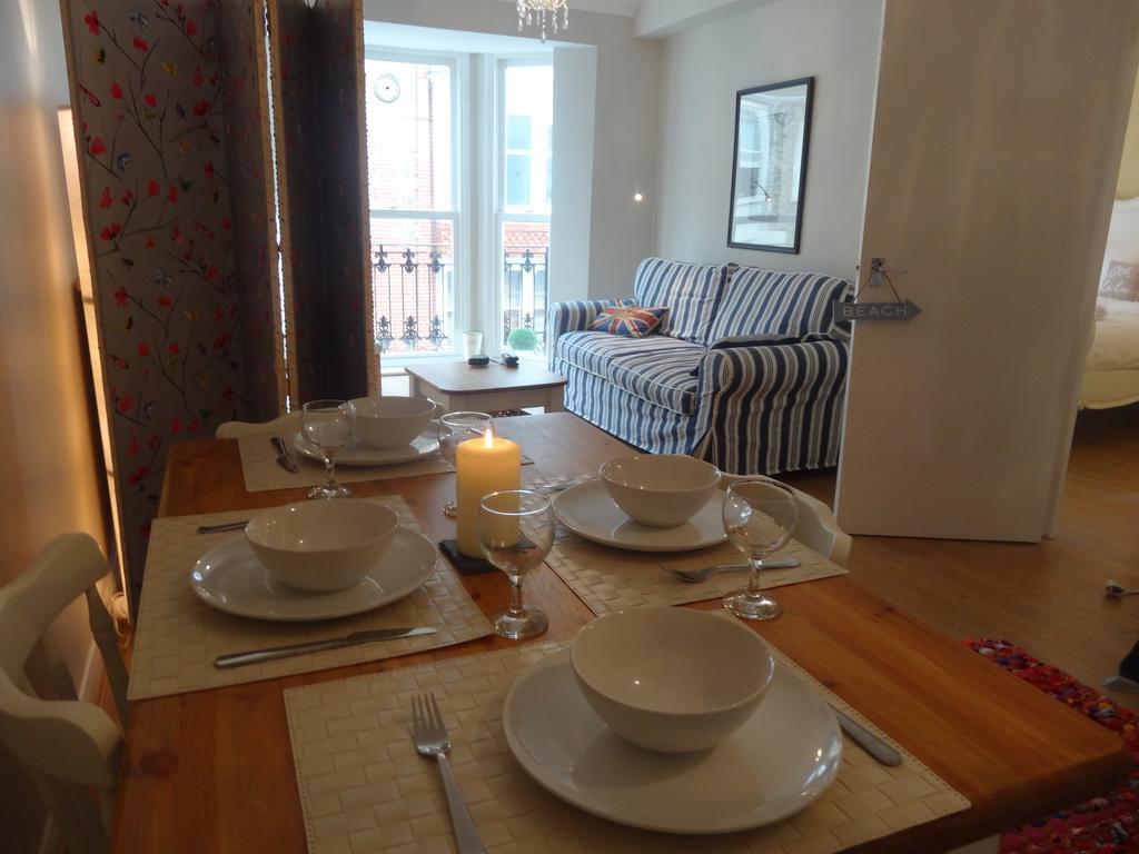Burlington Beach Apartments Hove Extérieur photo