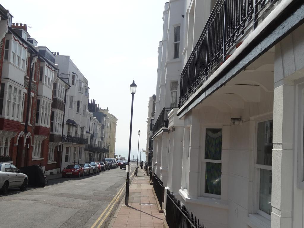 Burlington Beach Apartments Hove Chambre photo