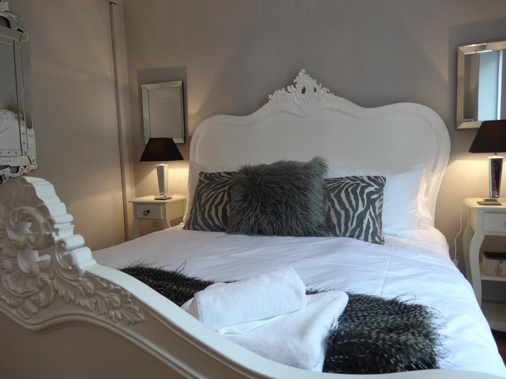 Burlington Beach Apartments Hove Extérieur photo
