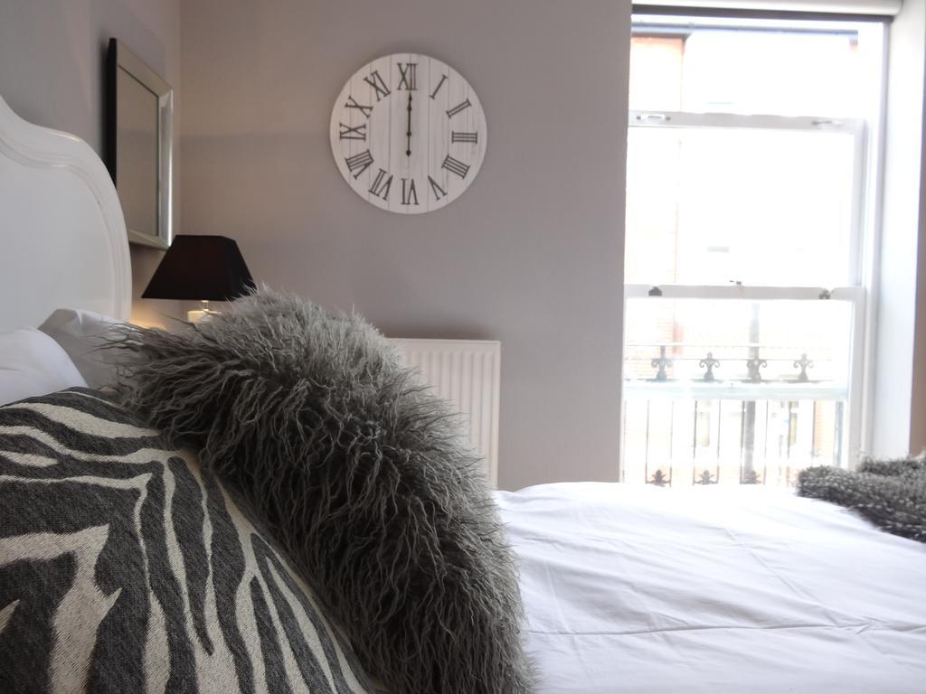 Burlington Beach Apartments Hove Extérieur photo