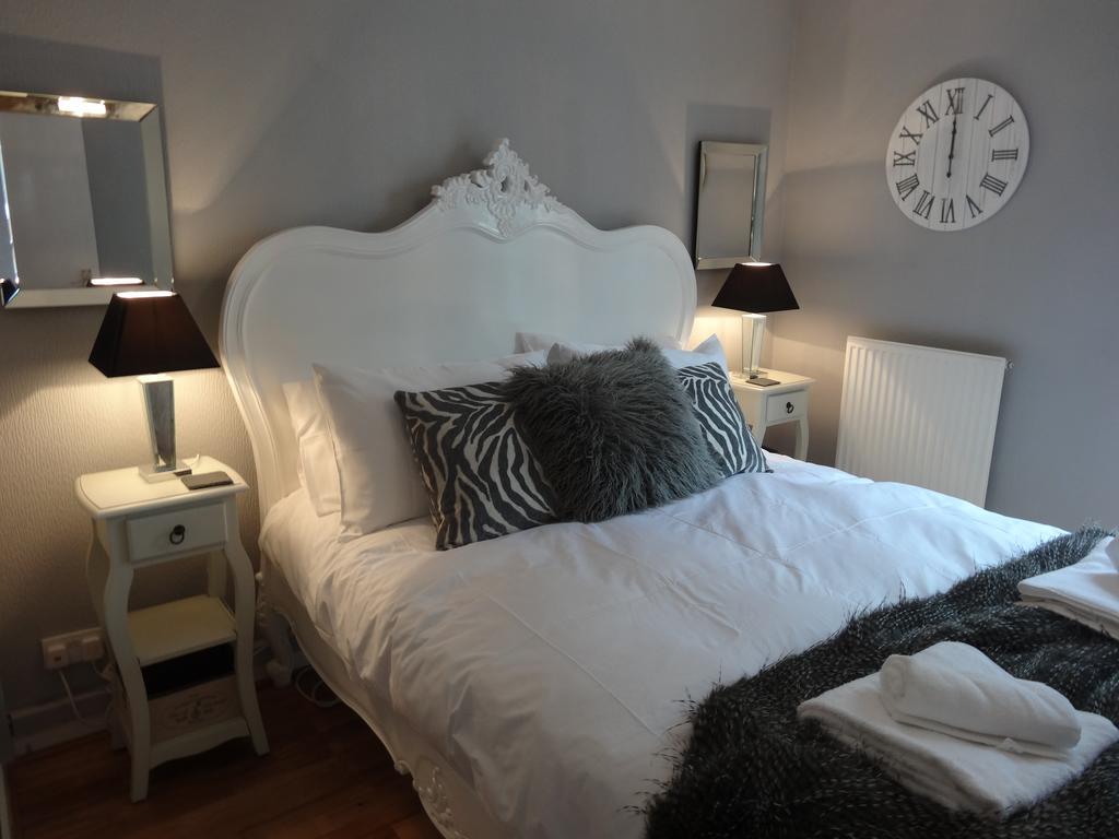 Burlington Beach Apartments Hove Extérieur photo
