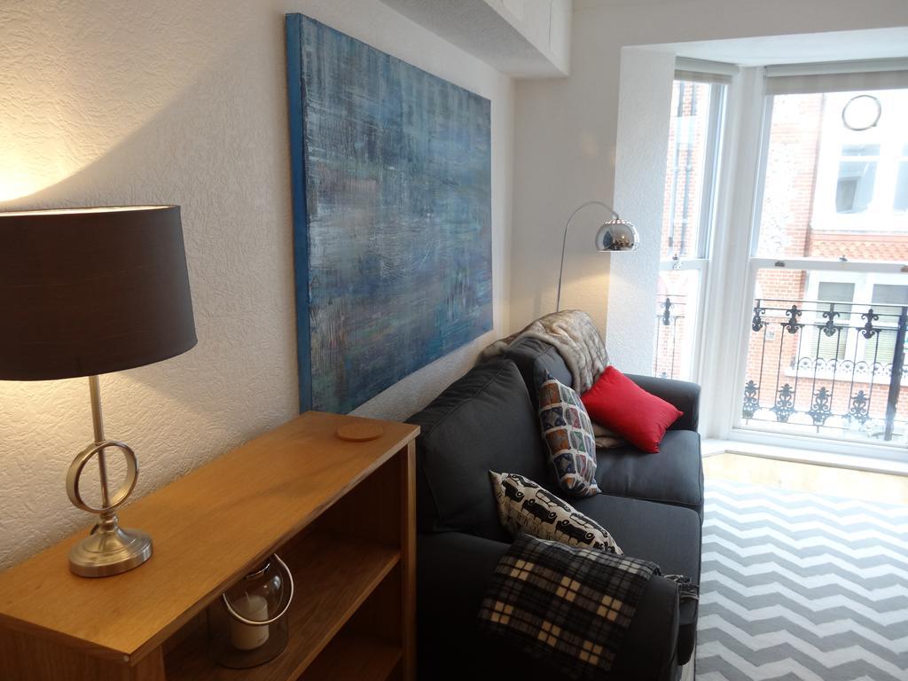 Burlington Beach Apartments Hove Extérieur photo