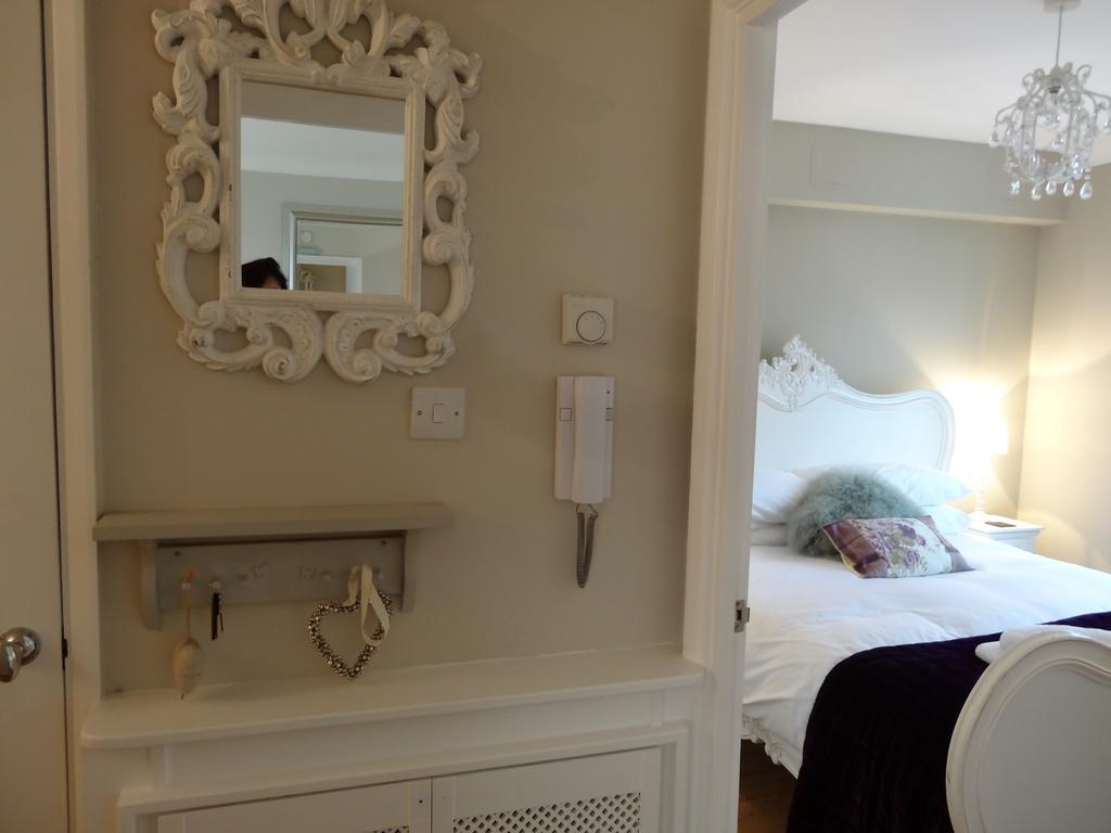 Burlington Beach Apartments Hove Extérieur photo